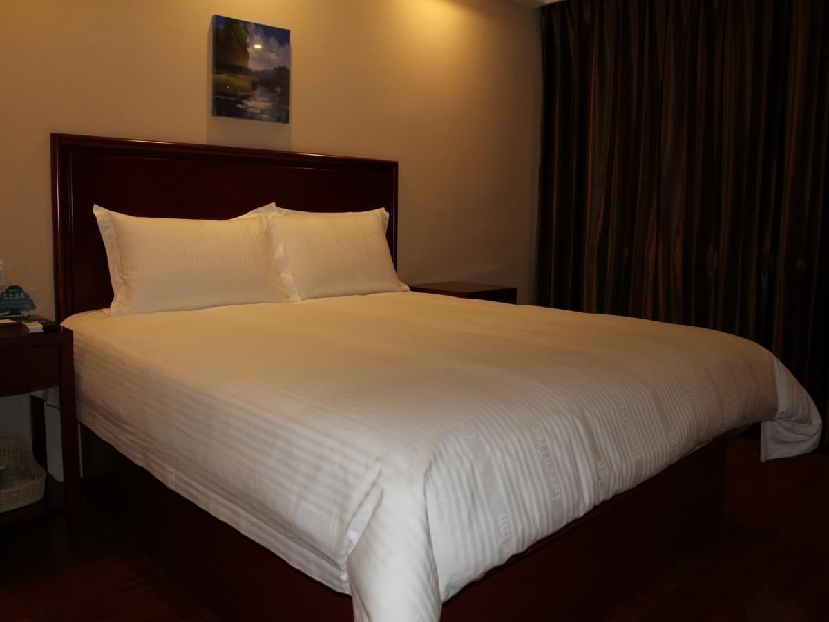 Greentree Inn Liaoning Dalian Development Zone Jinma Road Pedestrian Street Express Hotel Экстерьер фото